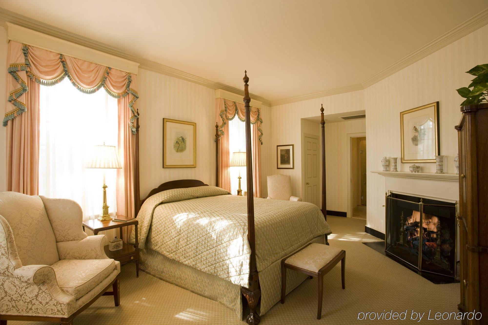 Williamsburg Inn Экстерьер фото