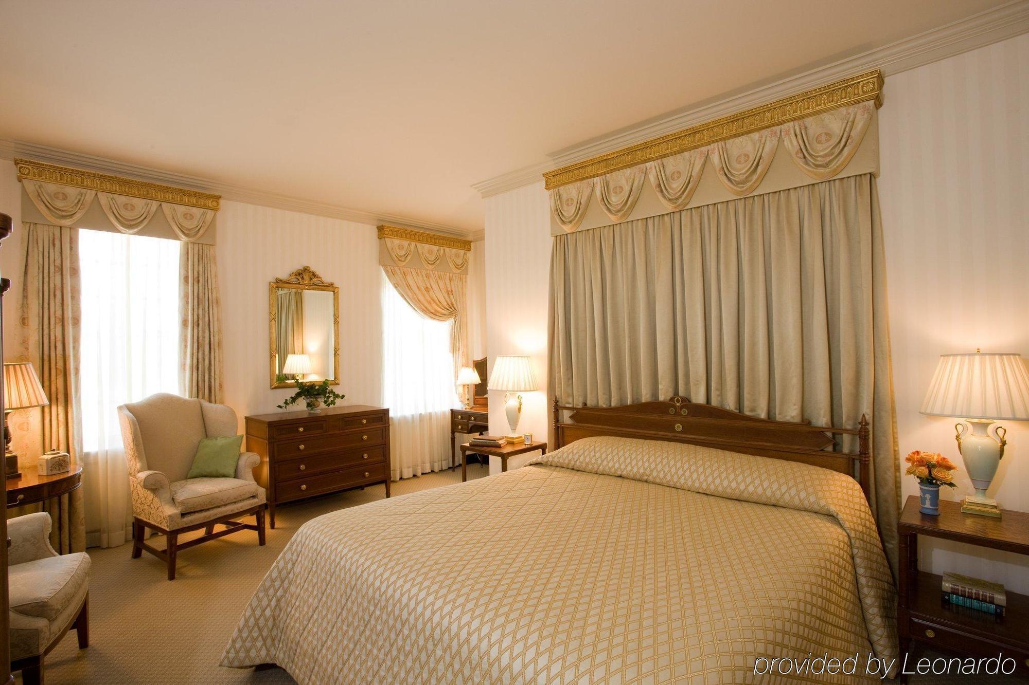 Williamsburg Inn Экстерьер фото