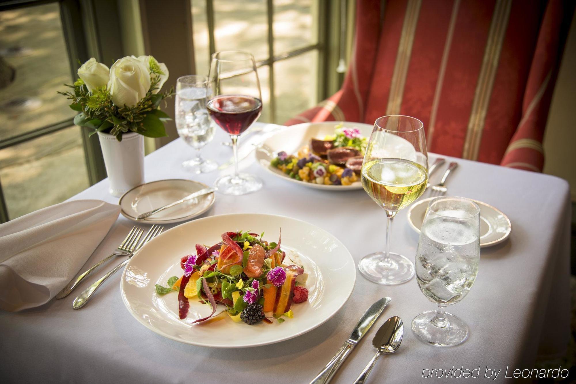 Williamsburg Inn Экстерьер фото